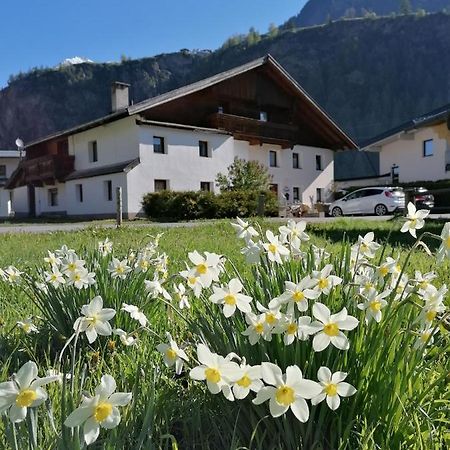 Ferienhaus Schoepf - Die Hoamat Längenfeld Exteriör bild